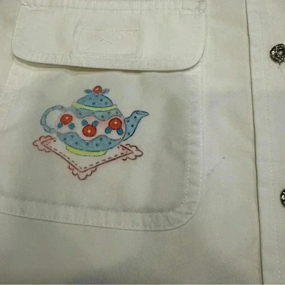 RARE Lauren Ralph Lauren Women’s White Button Up Shirt W/ Tea Pot Embroidery S - Picture 3 of 13